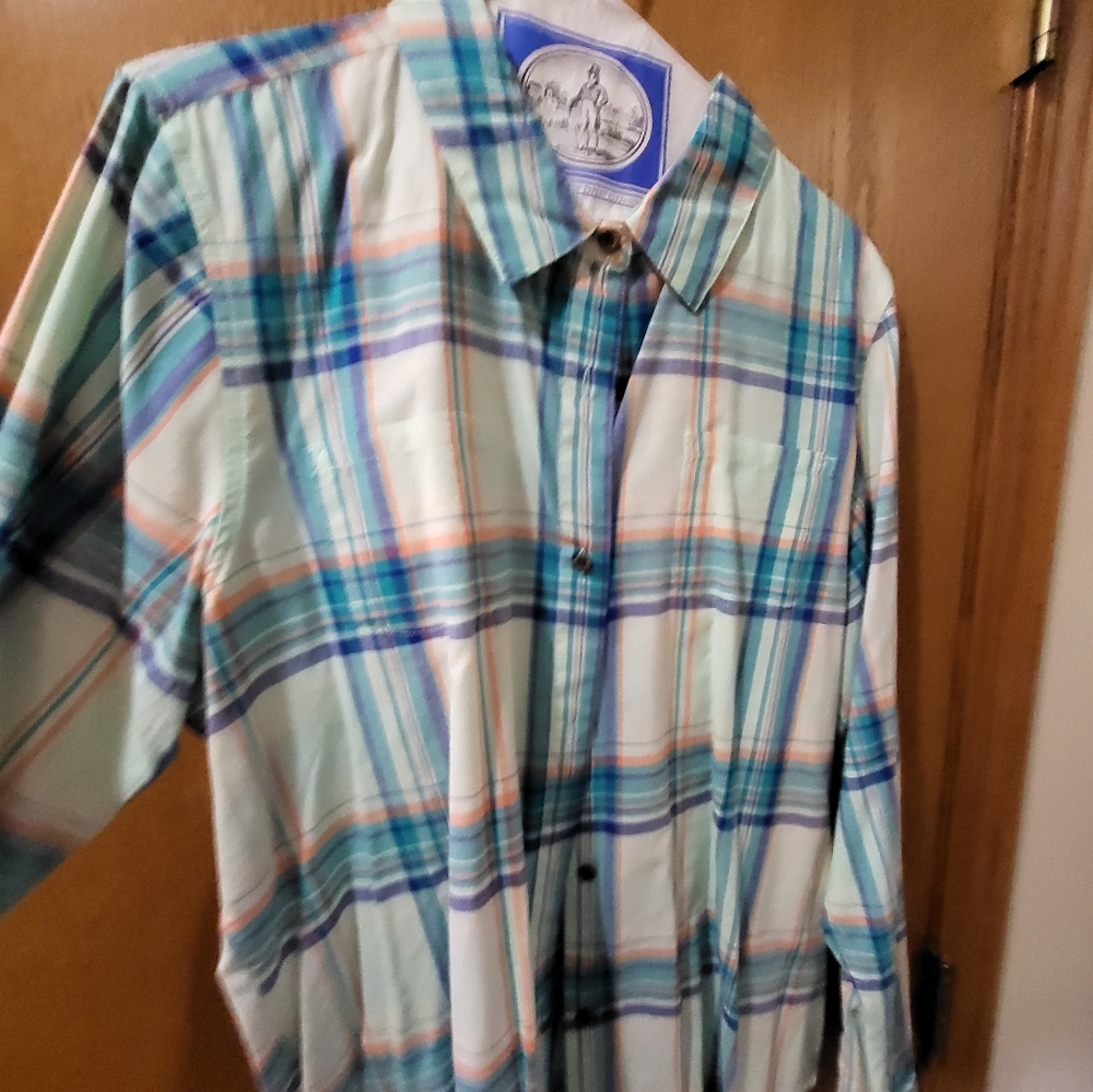 The North Face Woman's Plaid Shirt in Blue and Coral